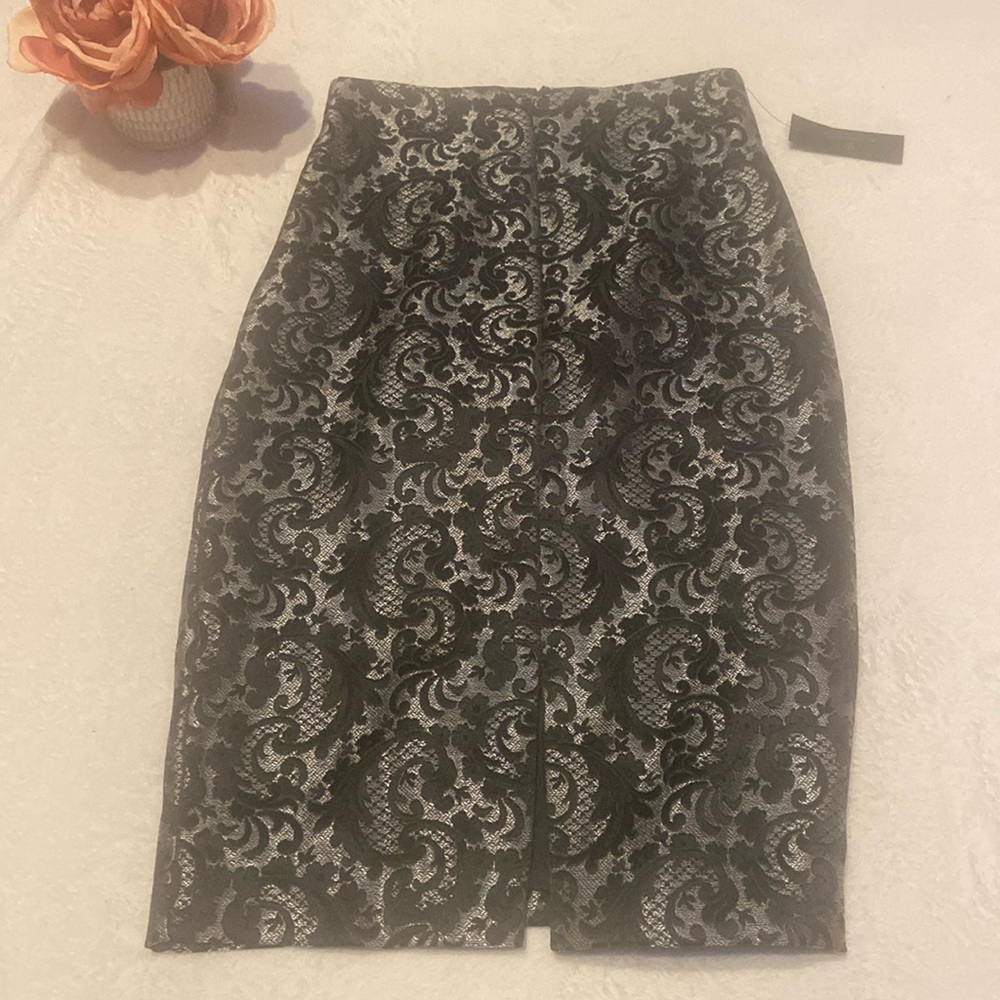 WORTHINGTON NWT Size 4 Black & Grey Jacquard Pencil Skirt